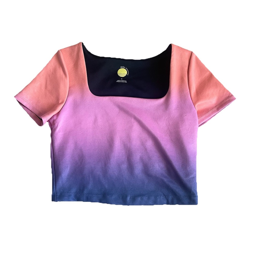 Anthropologie Daily Practice Crop Top Med‎ Ombré Work Out Built In Bra Sunrise